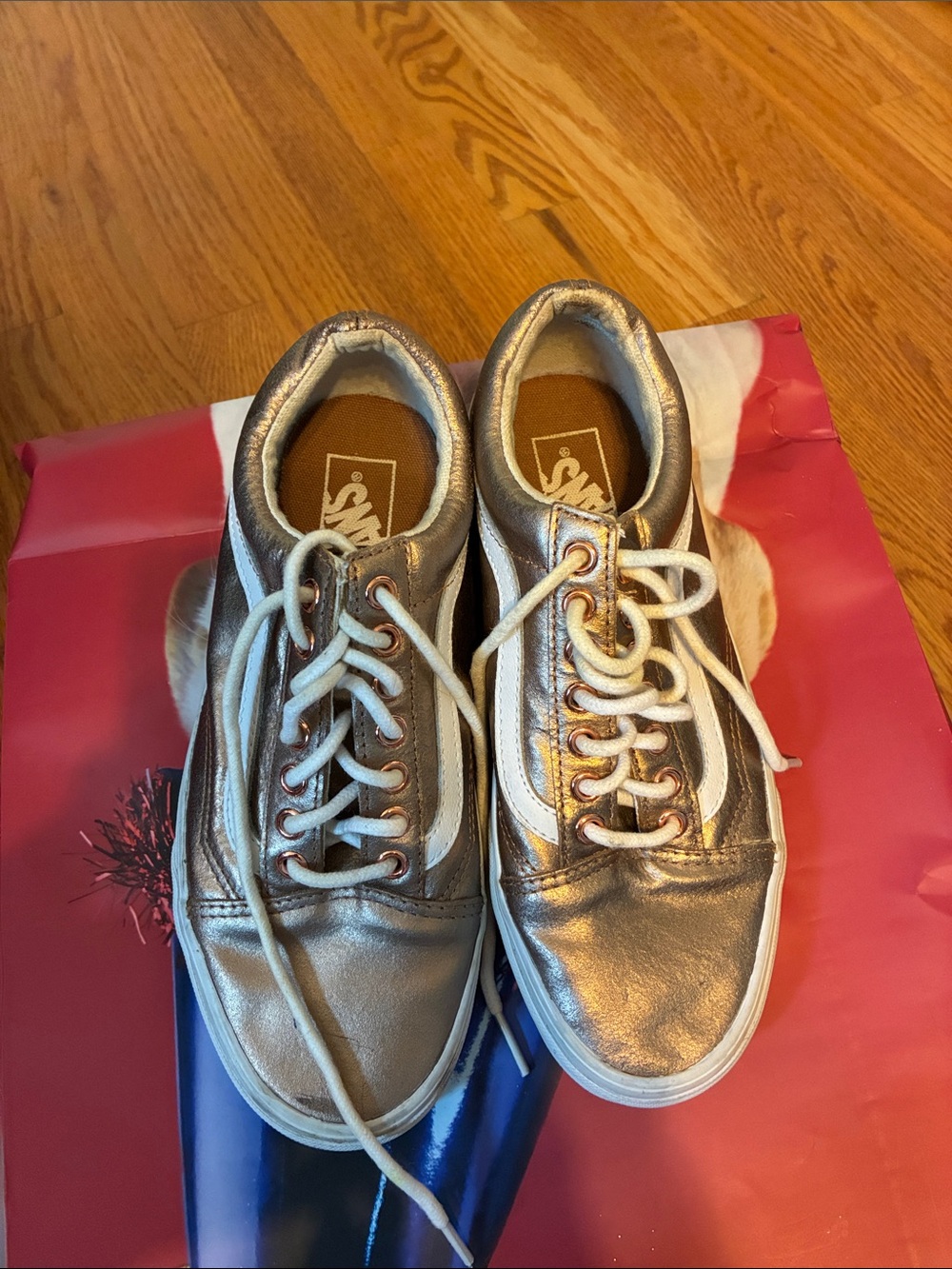 Vans Women's Metallic gold Low-Top Sneakers